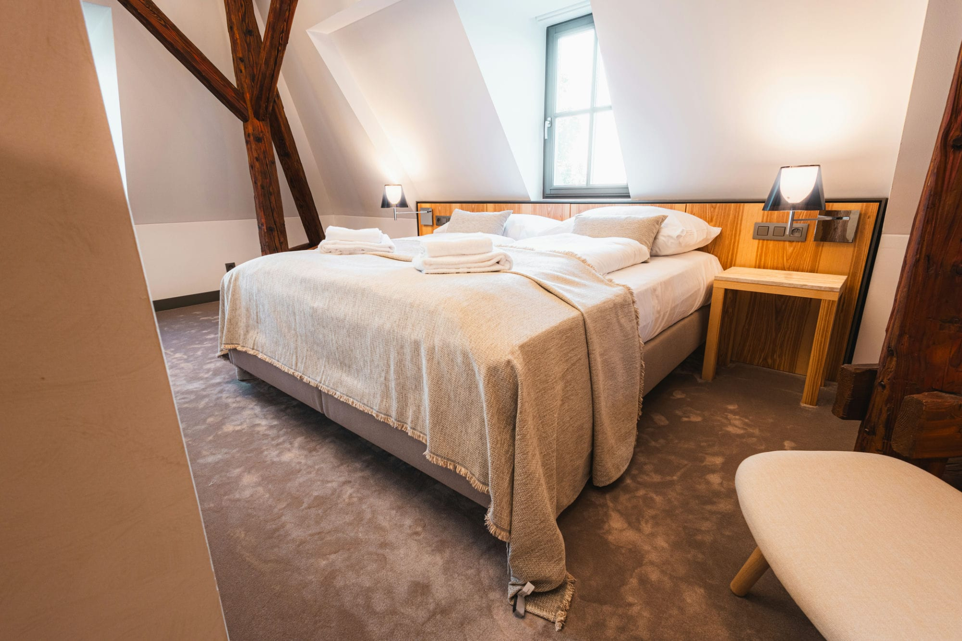 Comfort Suite — bedroom at Hotel Albrecht